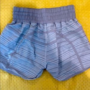 Lulu lemon tracker shorts size 6
